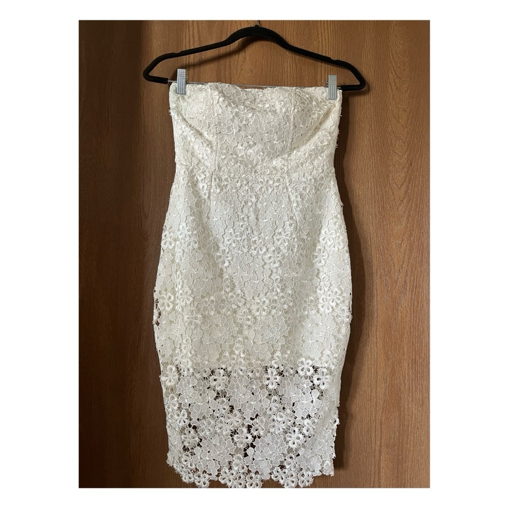 Elegant White Lace Dress
